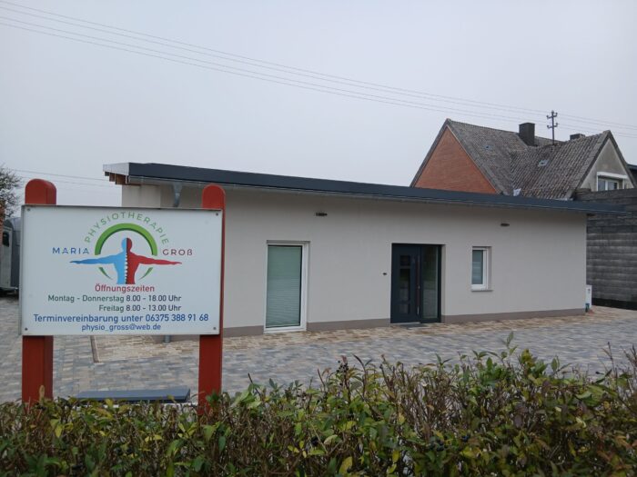 Die Praxis für Physiotherapie von Maria Groß in der Kapellenstraße 5 in Reifenberg.